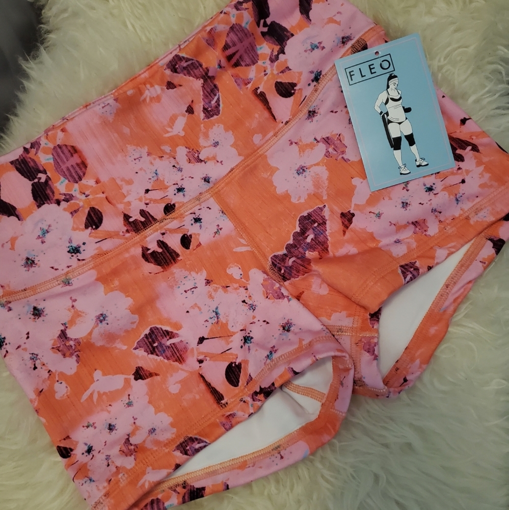 Fleo shorts